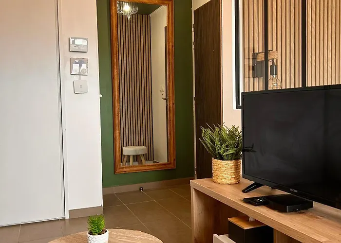 Apartment Un Cocon Confort A - Proche Gare & Plages La Rochelle (Charente-Maritime)